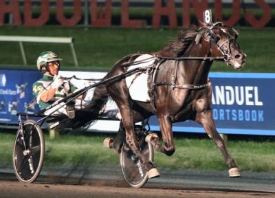 Ready For Moni and driver Yannick Gingras