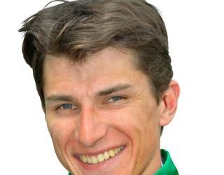 David Thomain won one of the $100,000 euro co-features at Vincennes