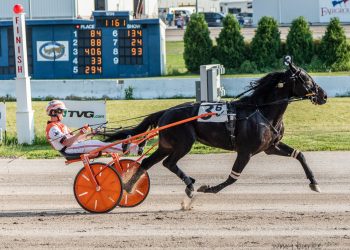 Lunar Credit an easy winner