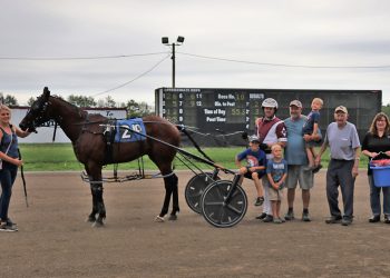 Benson Merrill sweeps amateur legs