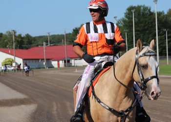 Maine amateur series final to Joe Burke