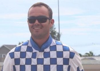 Ms Moyse scores as pocket-rocket