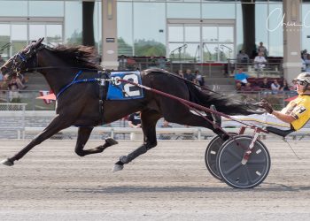 Jujubee, Whiskey Blu, capture respective stakes