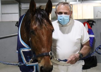 Ray pays tribute in the best way