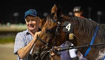 A G White Socks onto the unruly tonight