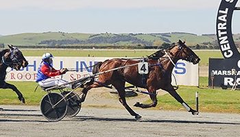 Joy for Barrons with filly’s winning debut