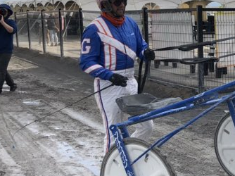 Giesbrecht stars on all-stakes Sunday