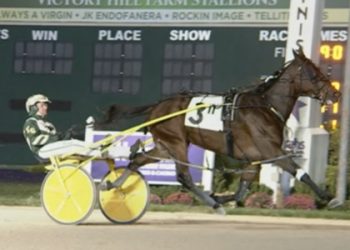 Stakes record set in $120,000 USS Indianapolis Memorial