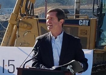 Groundbreaking held for Cumberland Run harness track