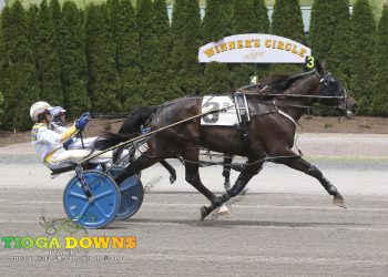 Prairie Panther pounces late in Open