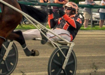 Doucet dominant in yearly debut