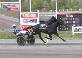 Track record set in $100,000 Battle of Bunker Hill