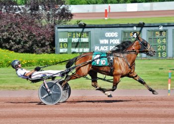 Dominant effort, fast mile in Pocono feature