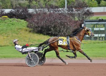 Marcus Miller sweeps Pocono features