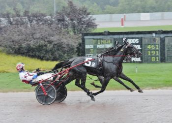 Tight finishes in rainy $40,000 PA Stallion Series finals
