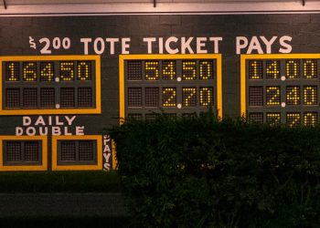 81-1 upset winner in Batavia Open