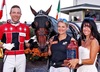 Treacherous Dragon up in time to win $205,100 Jugette