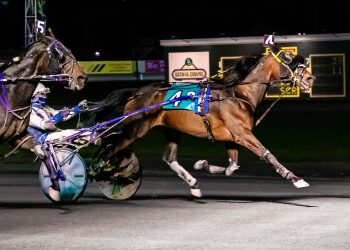 Streaks strengthened at Batavia