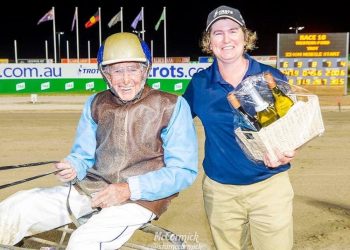 Octogenarians up late and go 1, 2, 3!