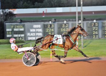 Lyons Legend keeps perfect record at Pocono