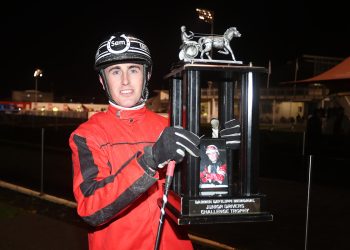 Light Of Da Moon wins the Darren DeFilippi Memorial