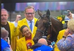 Joviality Triumphs In Sweden's Trotting Derby - Harnesslink