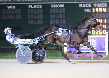 Tattoo Artist breezes to seventh straight, Bythemissal snares other BC elim