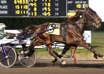 Longshot slays Confederate in $454,000 FanDuel Open Pace