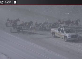 Snow cancels Northfield card after 8