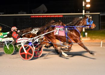 Perfect drive by Teague wins Dover feature