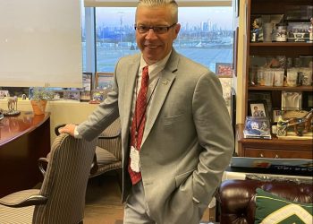 Dead heat in USHWA Stan Bergstein Proximity Award