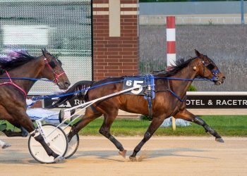 Big mile in opening day feature at Running Aces