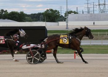 Early speed dominates in Buckeye Stallion Series