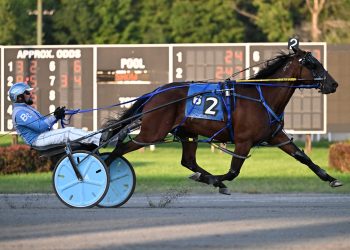 Hestherightstuff surprises with wire-to-wire triumph