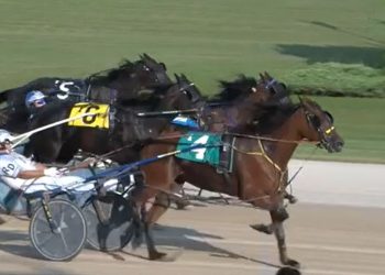 34-1 upset kicks off night at Grand River