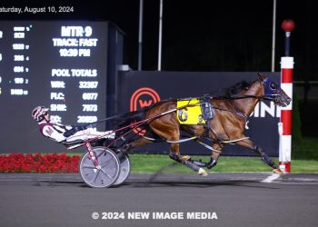 Taurasi back on top at Mohawk