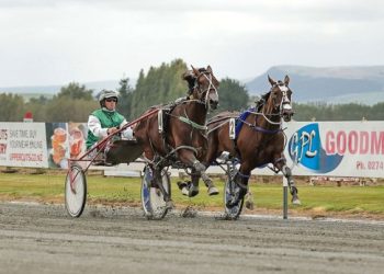 Ukraine makes his return to the track tonight