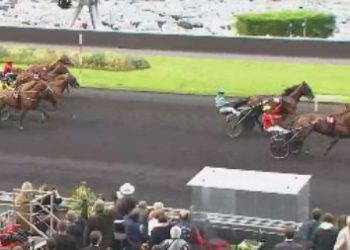 Josh Power wins 300,000€, Criterium des 5 Ans