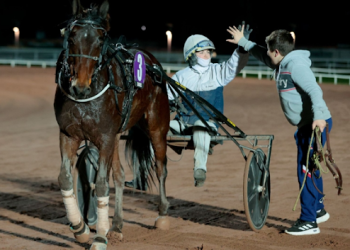 19-year-old wins first groupe race