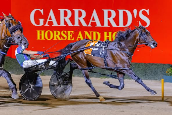 Don Hugo’s courageous win to qualify for Miracle Mile 1