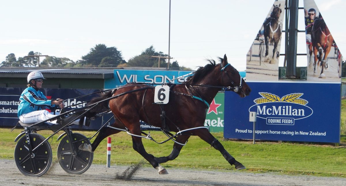 Emotional win for Jumal 1