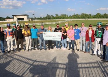 33 to 1 USHDC winner sparks Steele Magnolia Sanctuary day