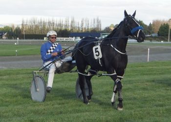 Two for Williamson and Boots