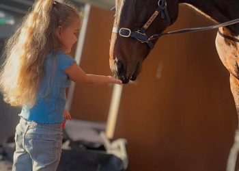 Team effort gets Isolation back in the winner’s circle