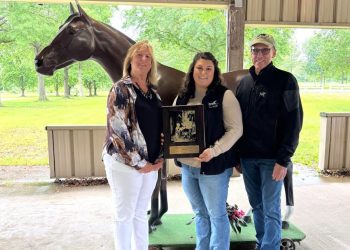 Fair Winds Farm receives 2025 Service To Youth Award