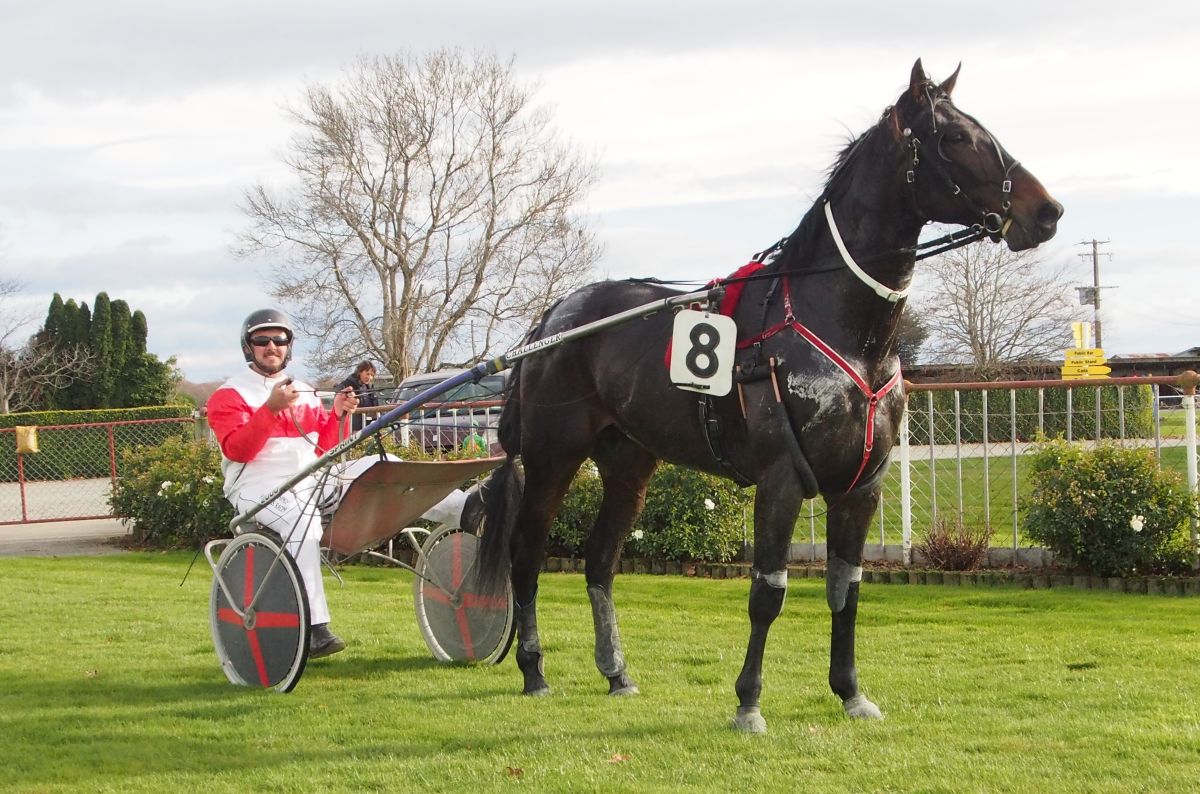 No bubbles for Bublitz – just a beer 2