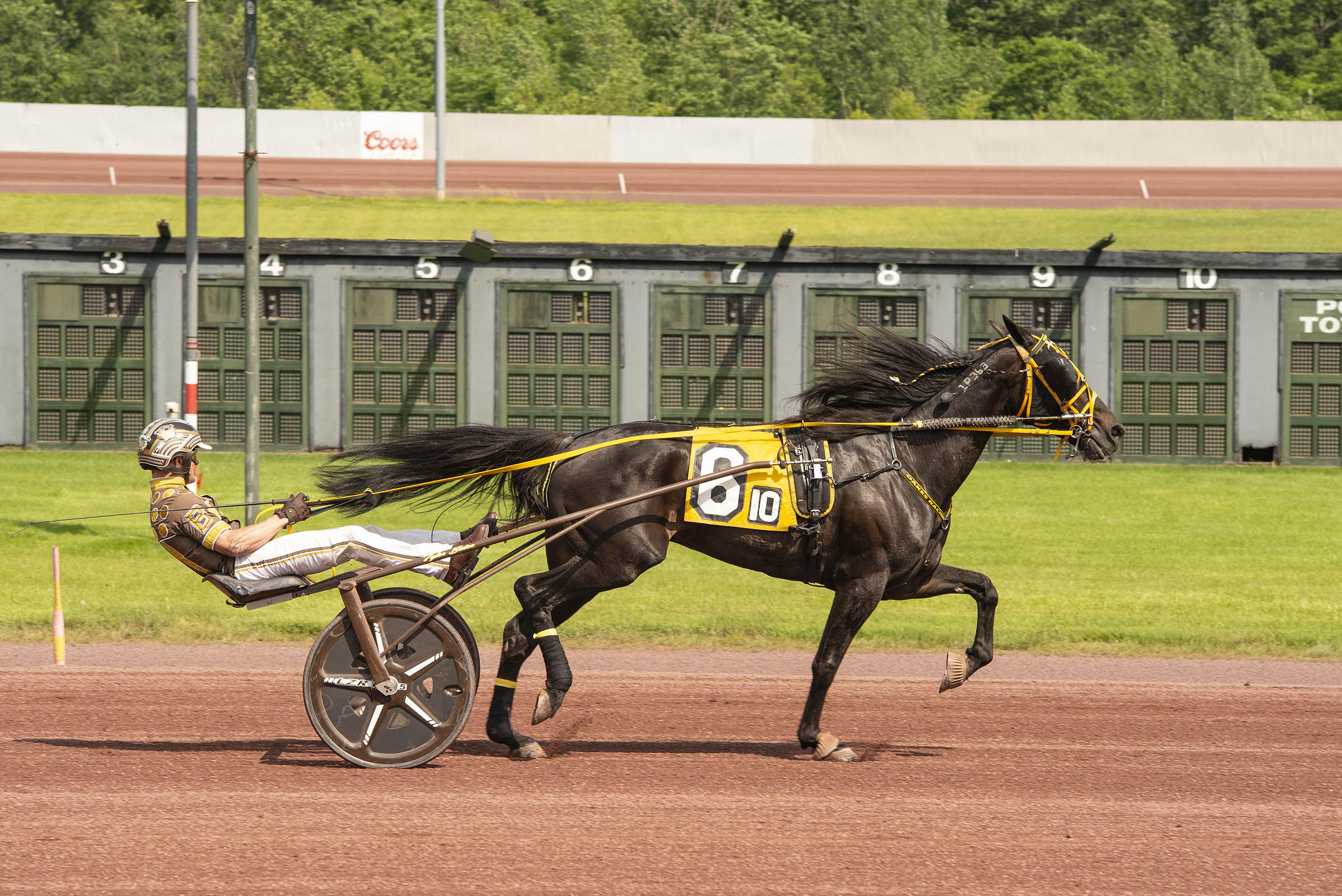 Claiming box flows, 'Quiksilvr' repeats 1