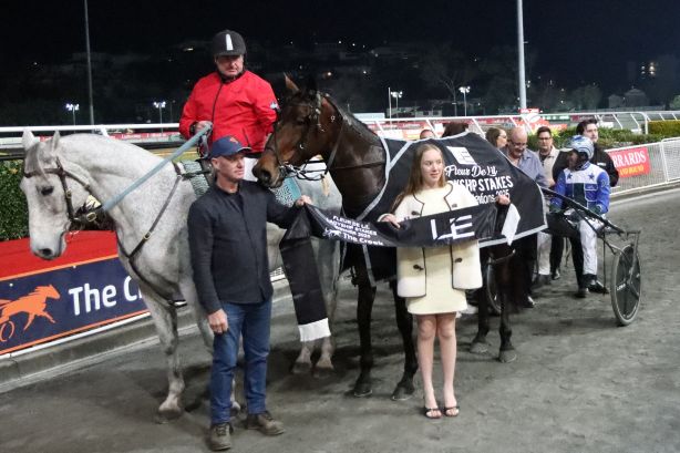 Eye Keep Smiling in narrow but courageous win 2