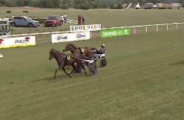 Hasard d’Erable wins Trophee Vert 11 th Leg 1