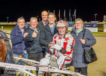 With the boss away, Ross grabs the reins